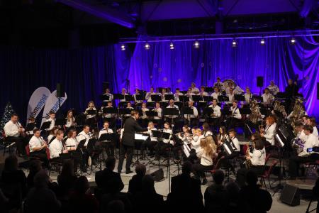 STOLETJE NAVDIHA 50. božično novoletni koncert Godbe Cerknica 05 Foto Ljubo Vukelič
